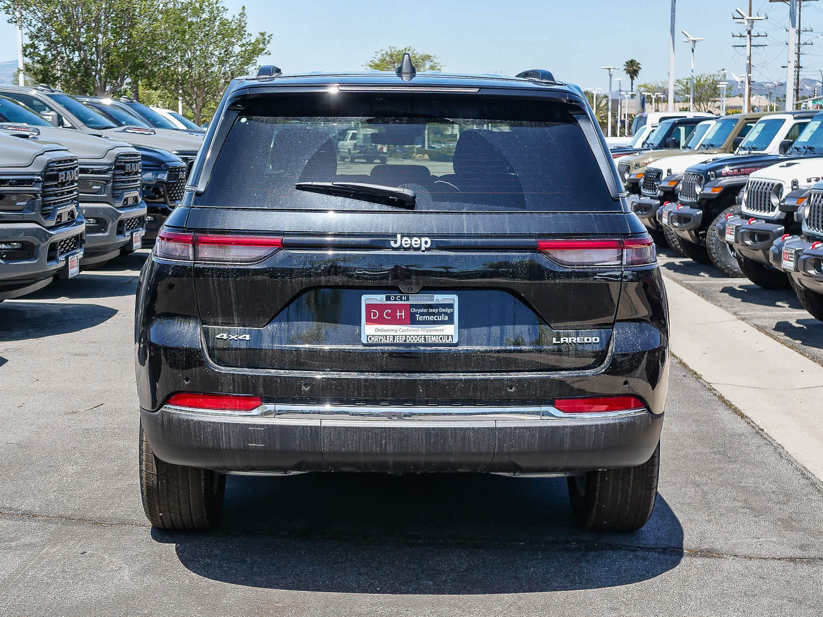 New 2026 Jeep Grand Cherokee Laredo AWD/4WD image 5