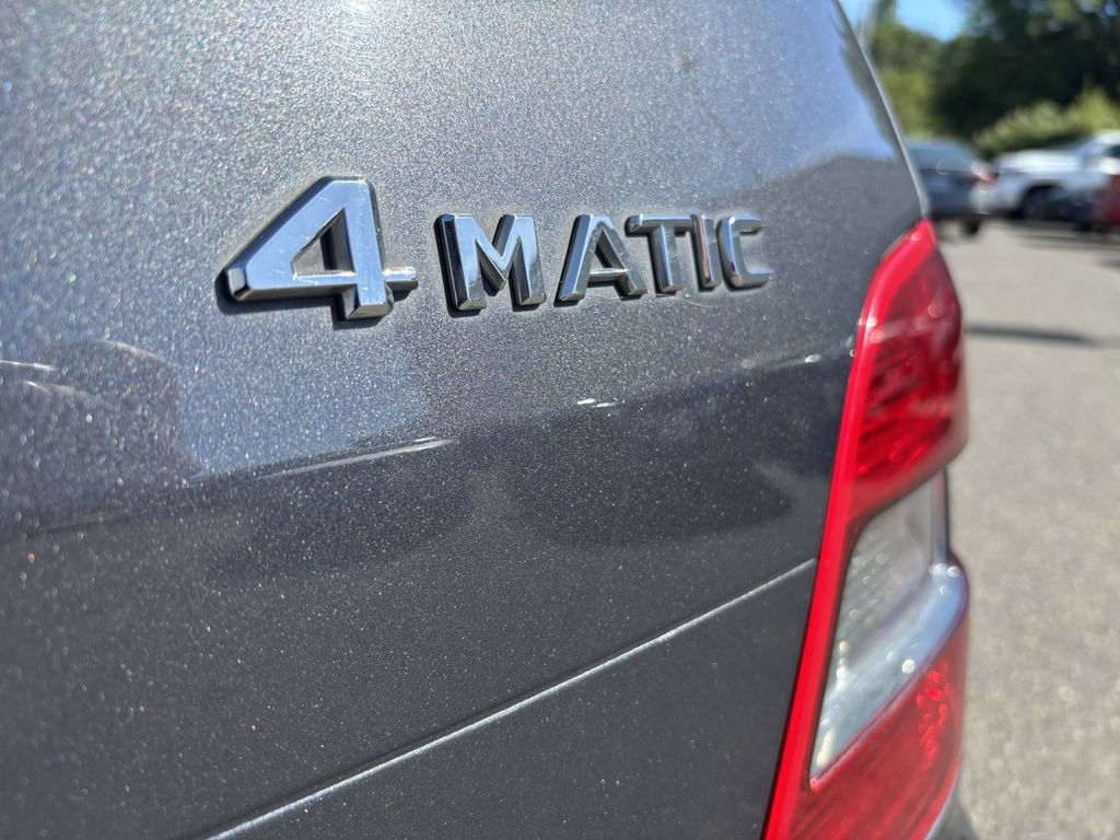 Used 2012 Mercedes-Benz GLK 350 4MATIC image 12