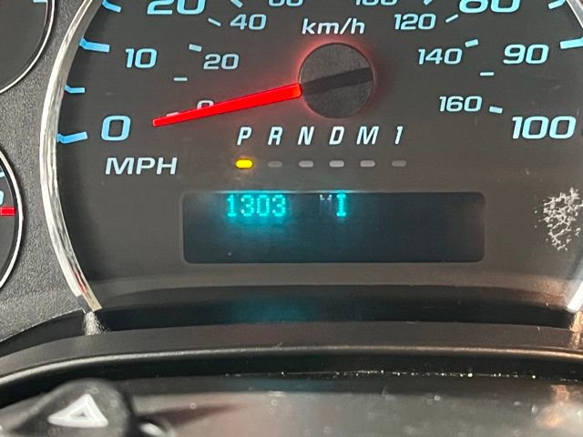 Used 2024 Chevrolet Express 2500 w/ Driver Convenience Package image 23