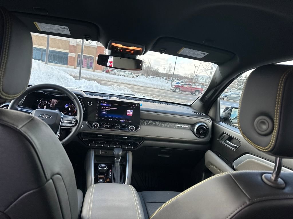 Certified 2025 Chevrolet Colorado ZR2 w/ Technology Package image 23