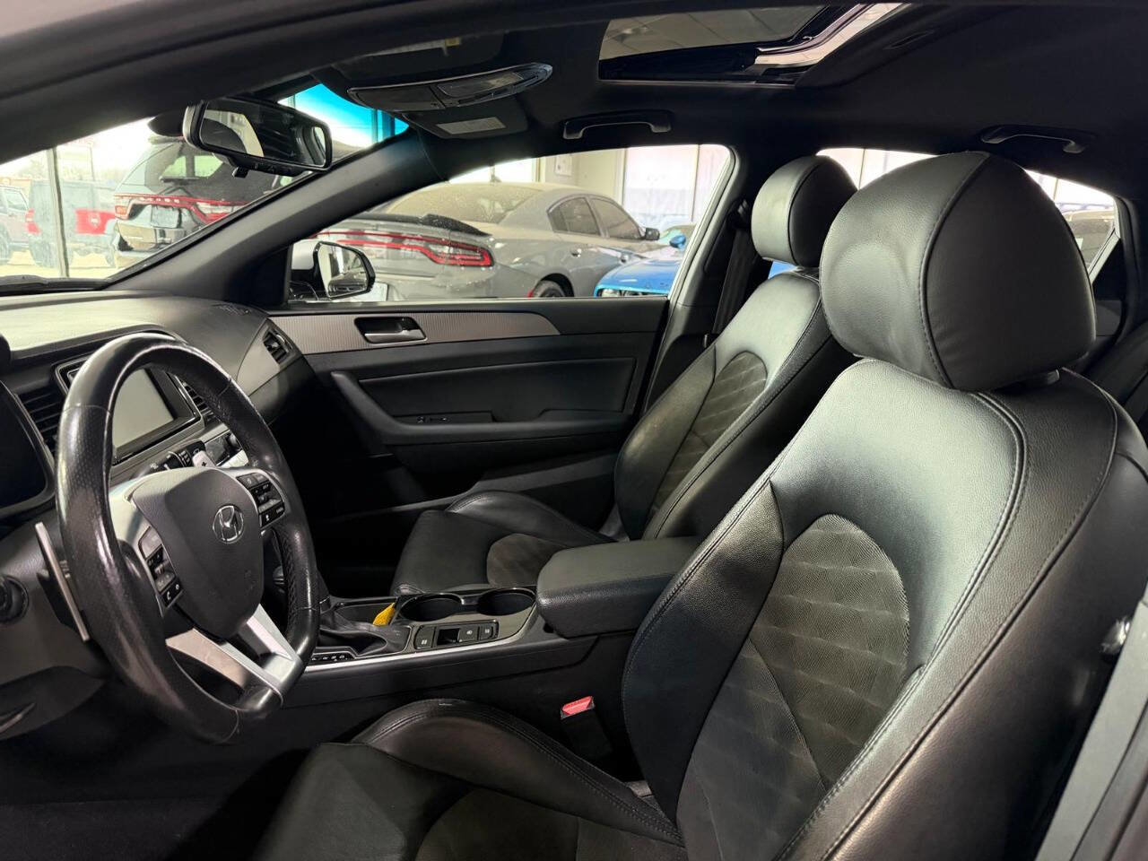 Used 2019 Hyundai Sonata Sport w/ Tech Package 03 image 16