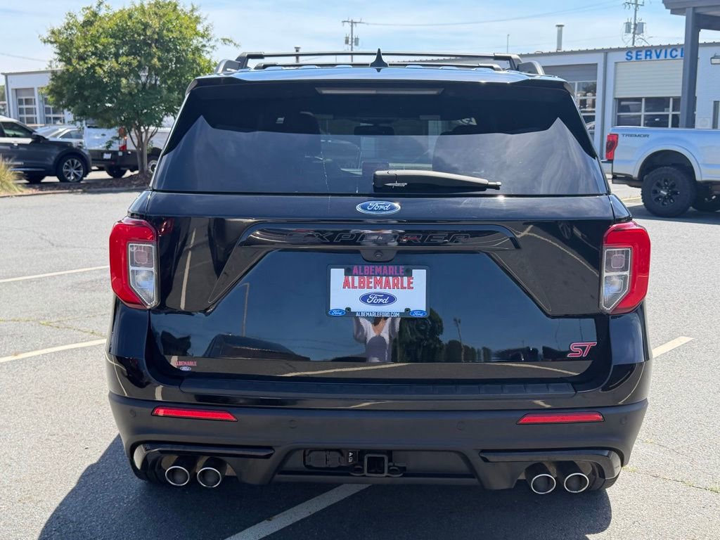 Used 2023 Ford Explorer ST w/ Equipment Group 401A AWD/4WD image 4
