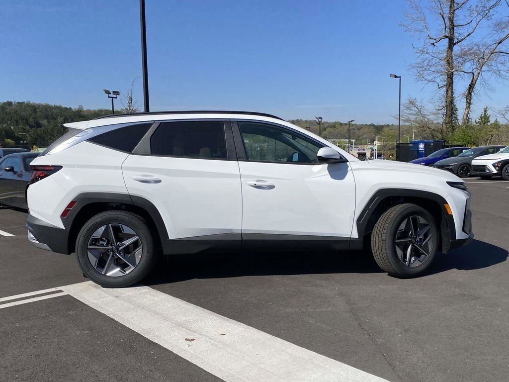 New 2026 Hyundai Tucson SEL Plus FWD image 2