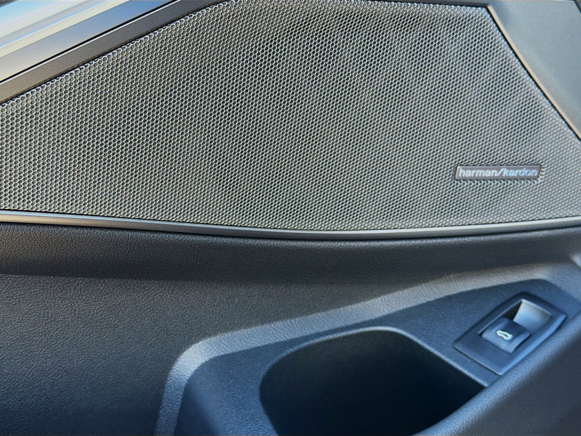 New 2026 BMW 330i xDrive Sedan w/ M Sport Package image 24