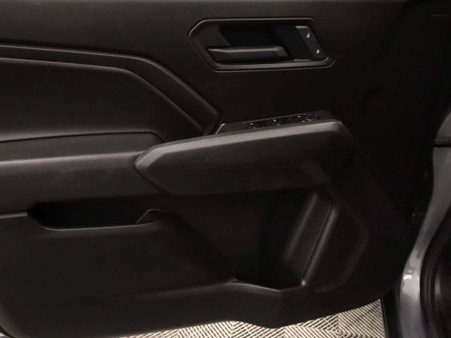 Used 2025 Chevrolet Colorado Trail Boss w/ LPO, Hood Decal Package AWD/4WD image 21