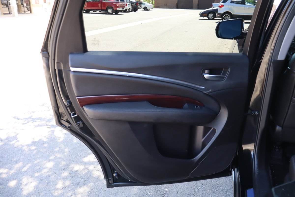 Used 2014 Acura MDX w/ Technology Package AWD/4WD image 24