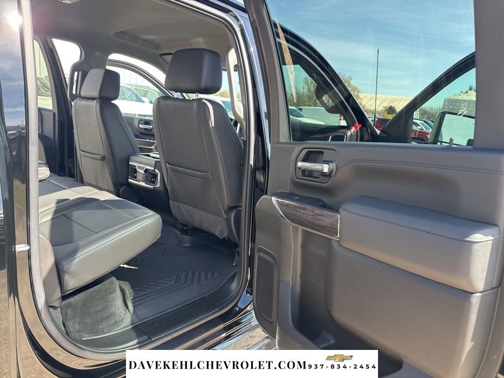 Used 2022 Chevrolet Silverado 2500 LTZ w/ LTZ Plus Package image 26