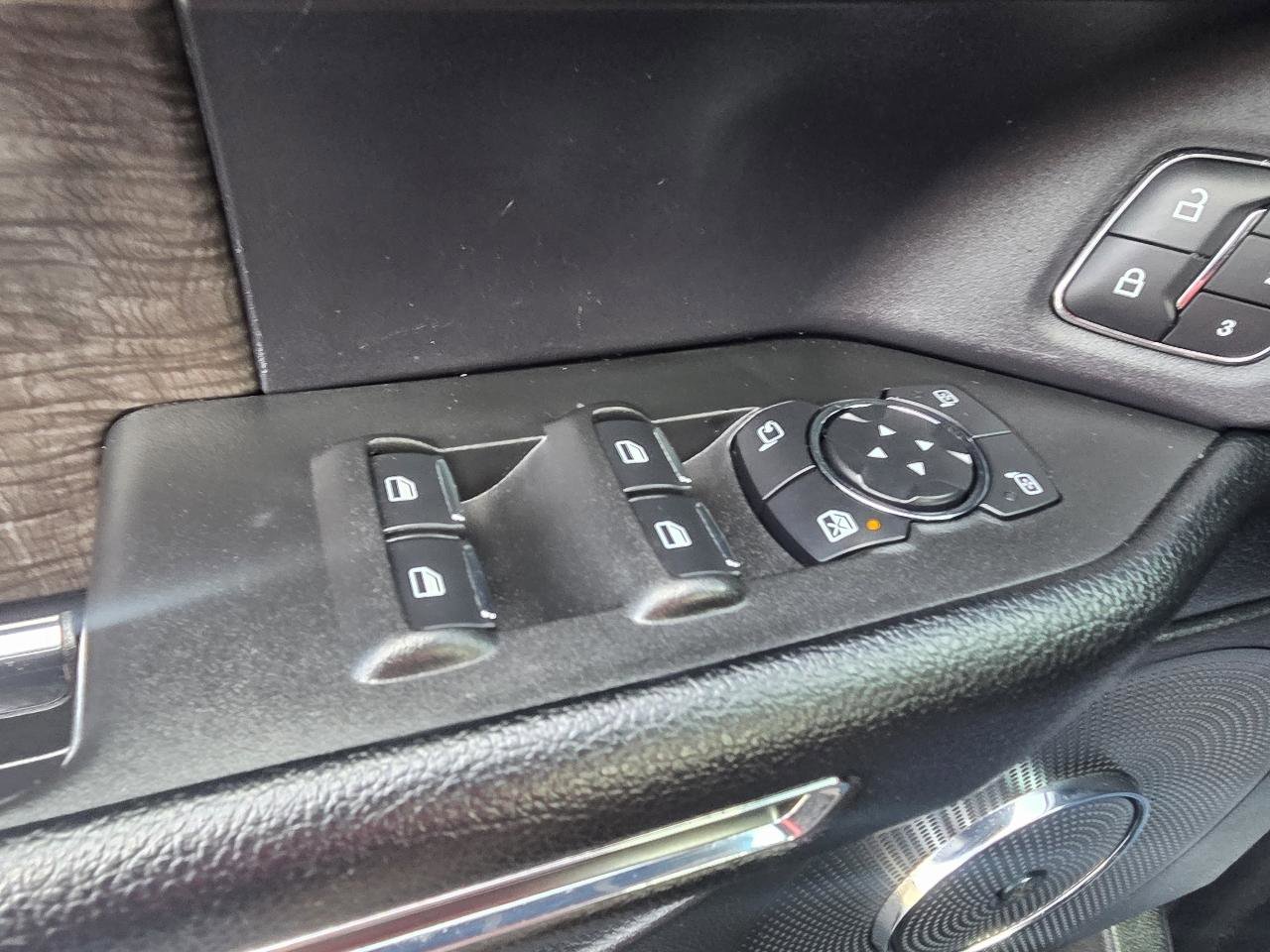 Used 2021 Ford Expedition Limited RWD image 25