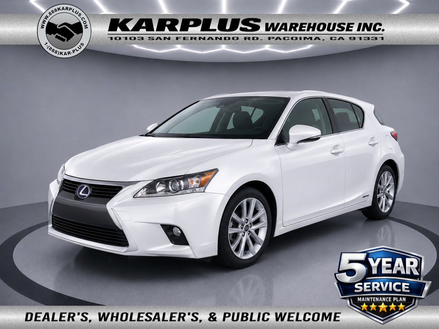 Used 2017 Lexus CT 200h w/ Accessory Package 2 FWD image 1