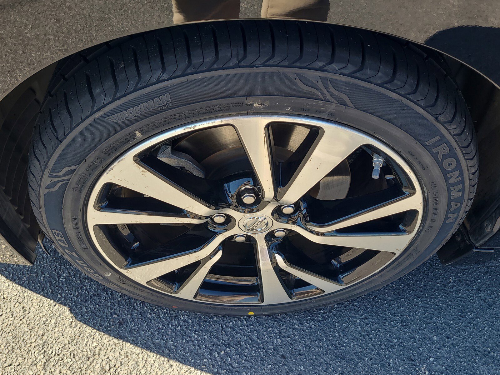 Used 2018 Nissan Maxima Platinum image 10