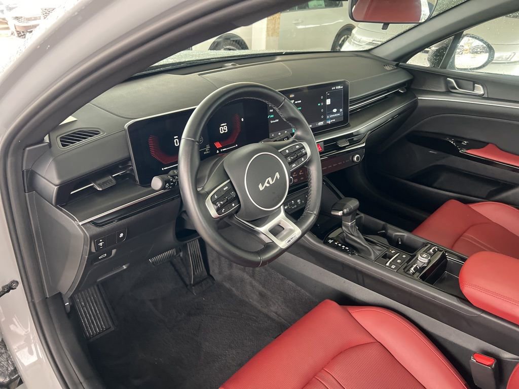 Used 2025 Kia K5 GT-Line w/ GT-Line Premium Package image 6