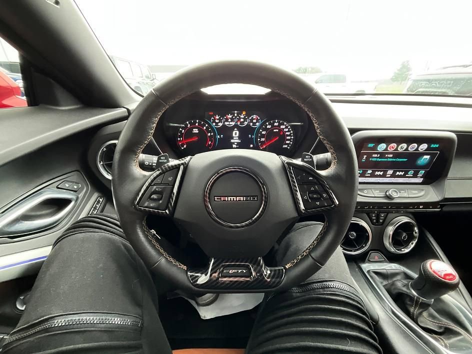 Used 2017 Chevrolet Camaro SS image 22
