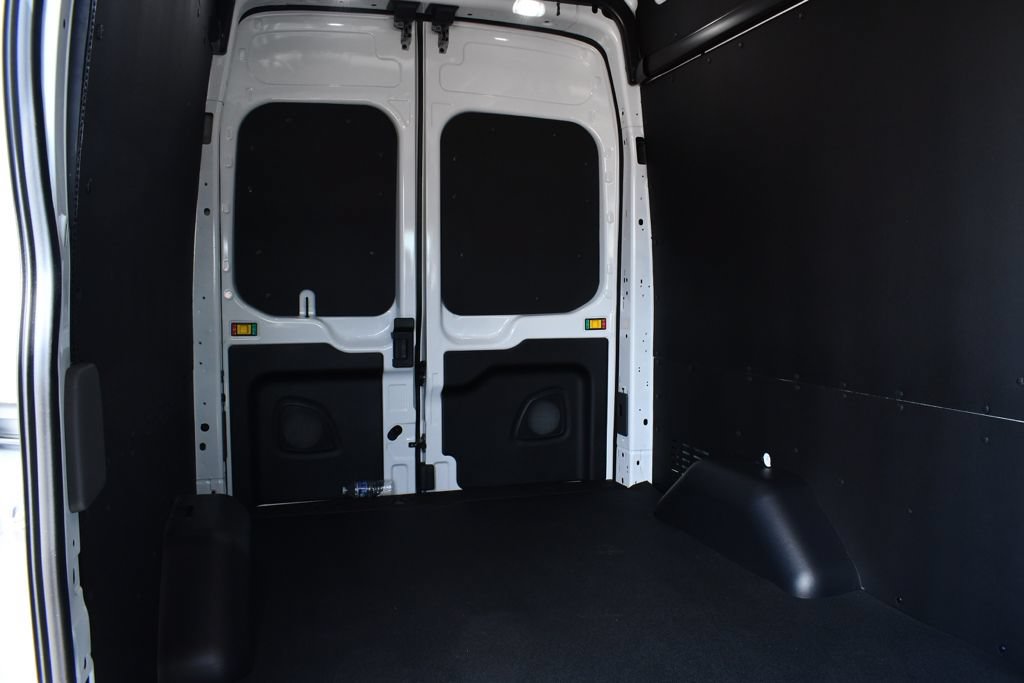 New 2026 Ford Transit 350 148 High Roof AWD image 17