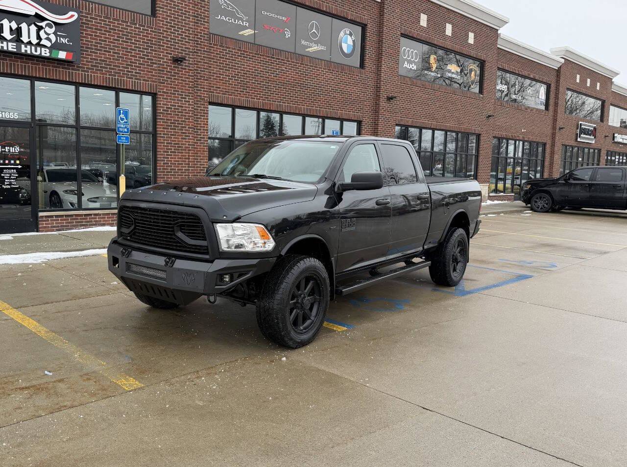Used 2018 RAM 2500 SLT image 2