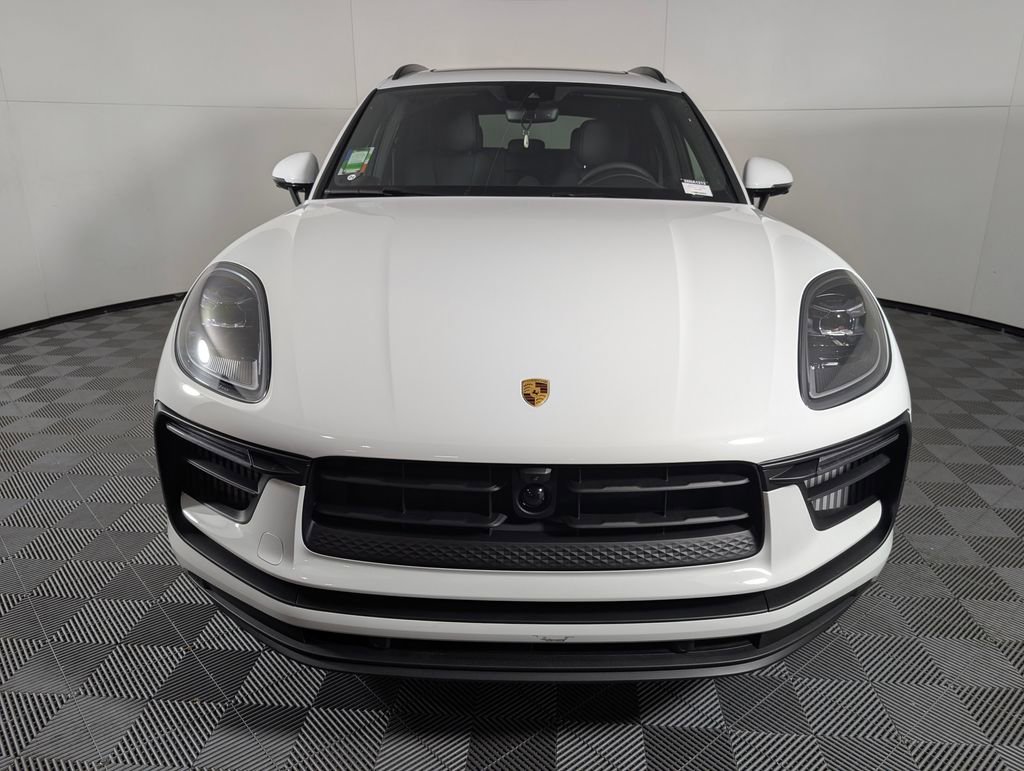 New 2026 Porsche Macan S image 10