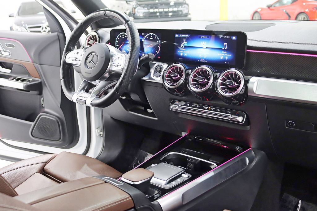 Used 2022 Mercedes-Benz GLB 35 AMG 4MATIC image 30