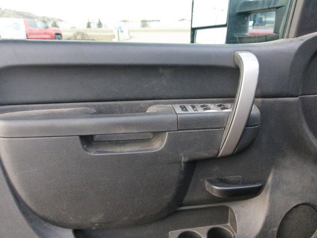 Used 2011 GMC Sierra 3500 SLE w/ SLE Preferred Package image 13