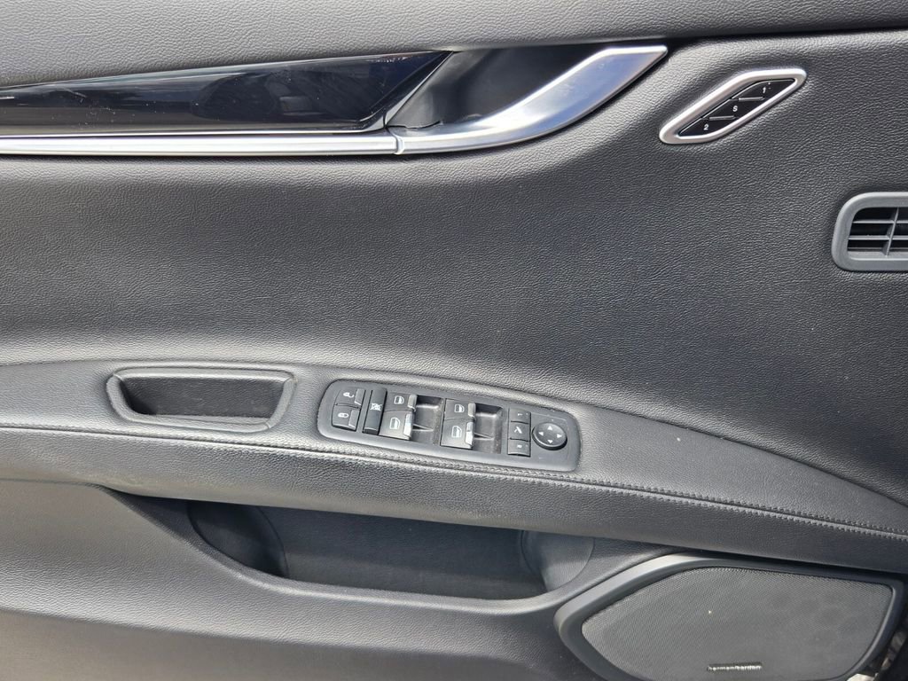 Used 2019 Maserati Ghibli S Q4 image 26