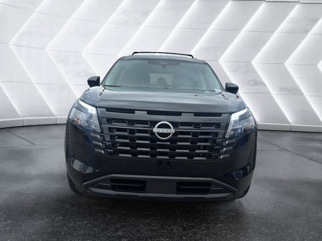 New 2026 Nissan Pathfinder SV image 2