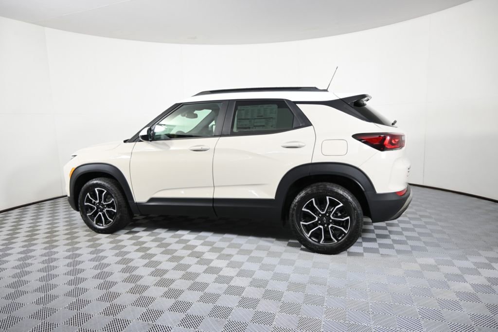 New 2026 Chevrolet TrailBlazer ACTIV w/ Convenience Package image 3