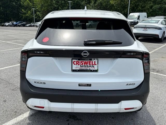 Certified 2025 Nissan Kicks SV AWD/4WD image 6