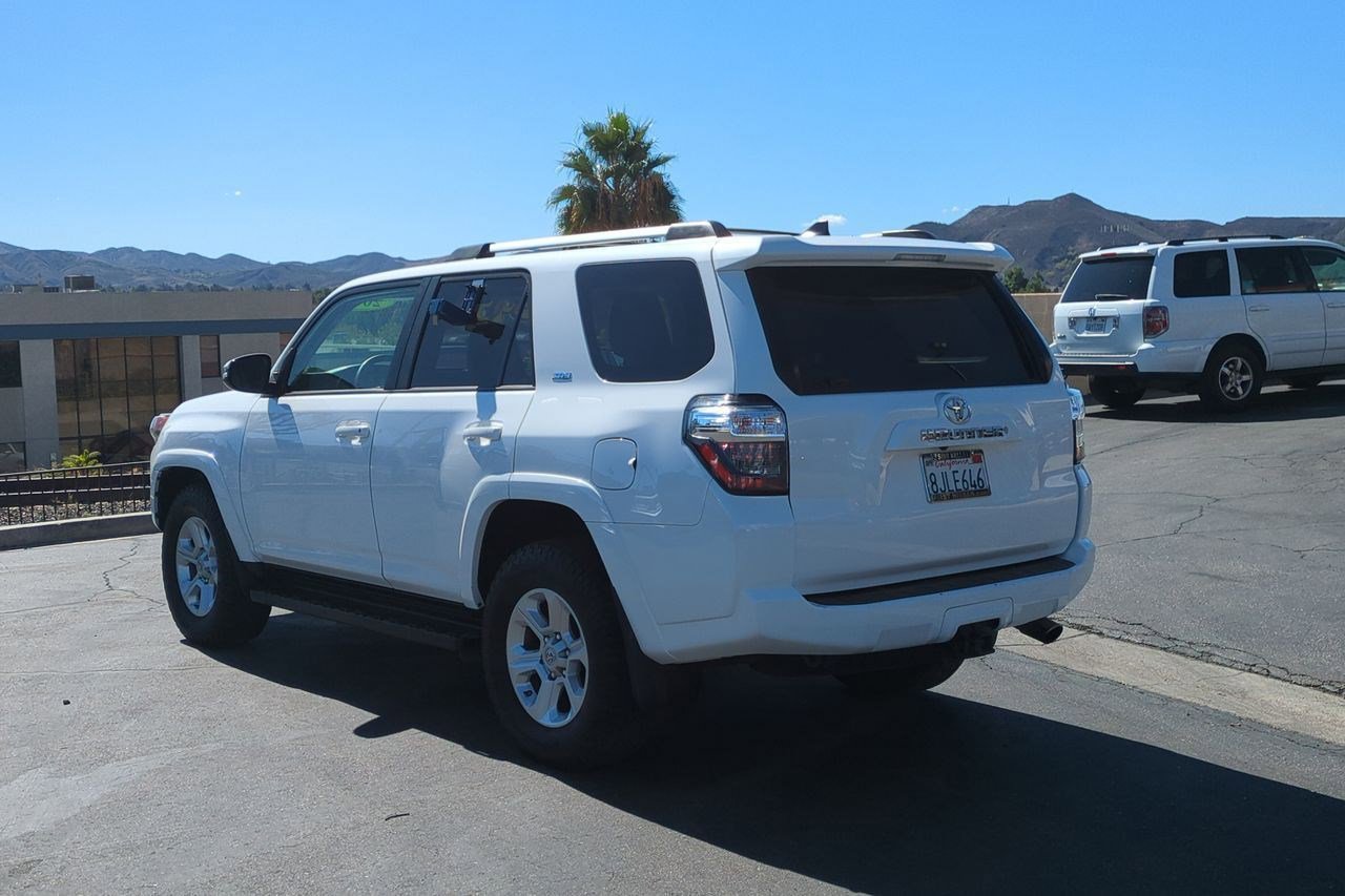 Used 2019 Toyota 4Runner SR5 Premium image 8