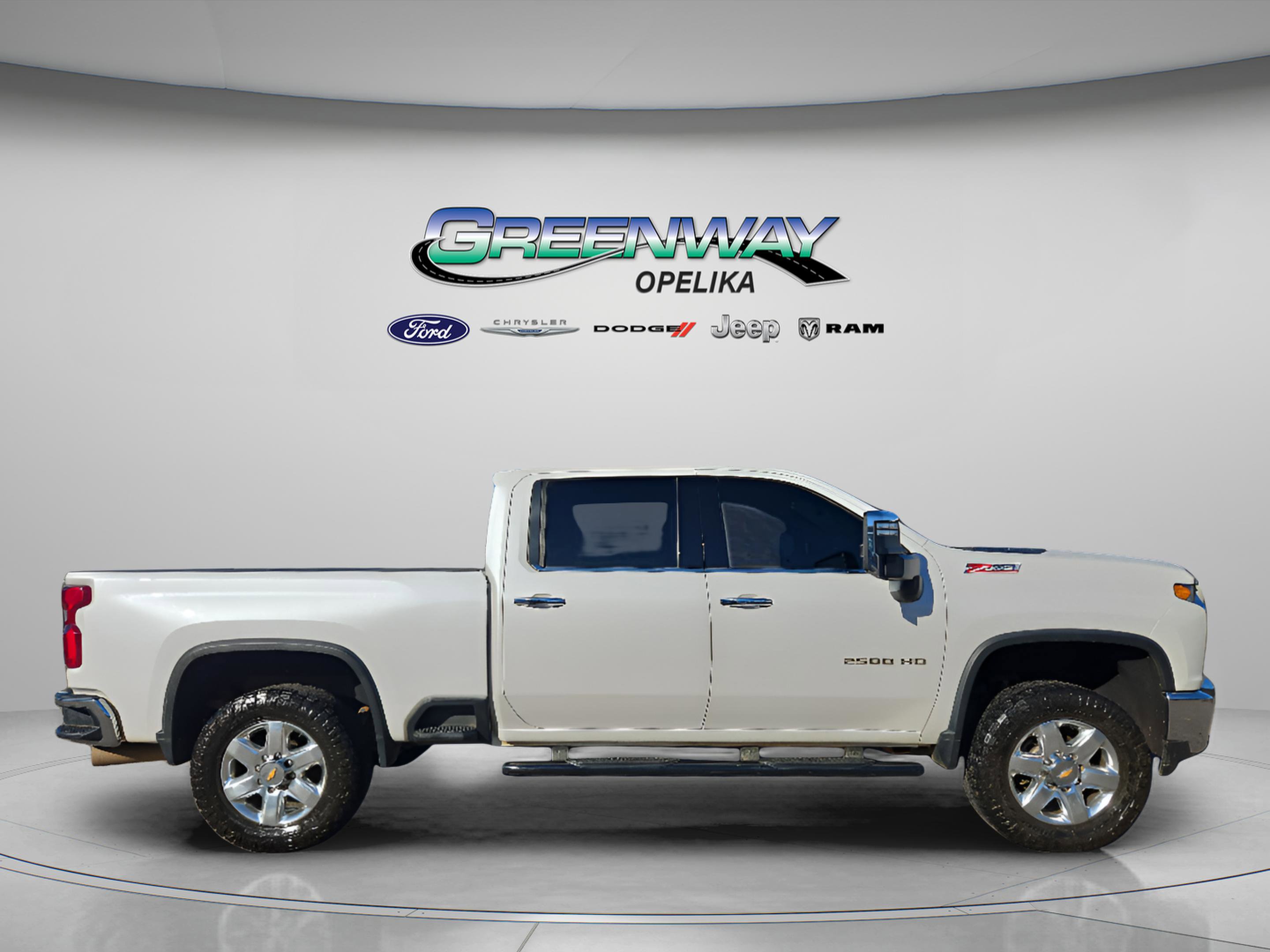Used 2023 Chevrolet Silverado 2500 LTZ image 13