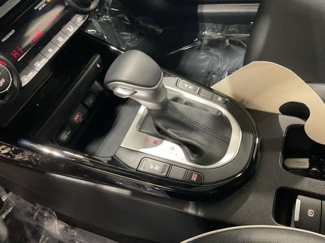 Used 2024 Kia Forte GT-Line w/ GT-Line Premium Package image 16