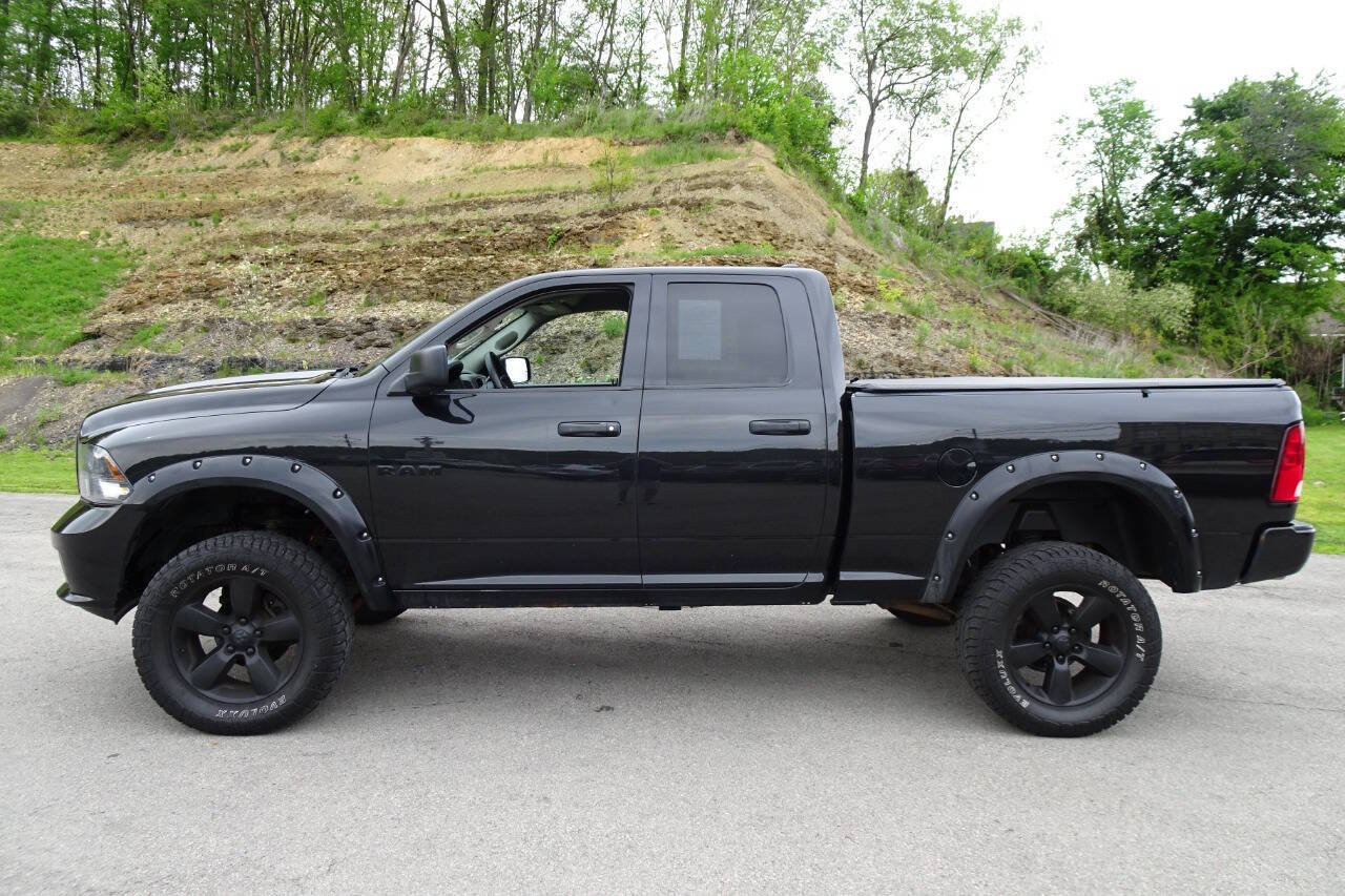 Used 2017 RAM 1500 Express w/ Black Ram 1500 Express Group