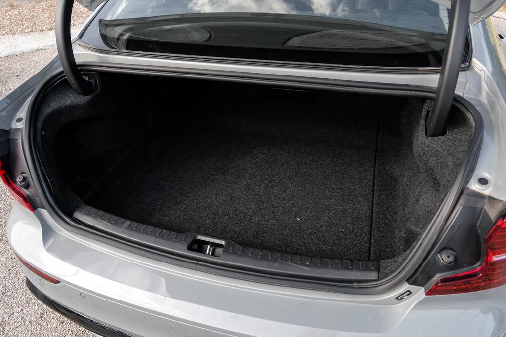 Used 2024 Volvo S60 B5 Core FWD image 59