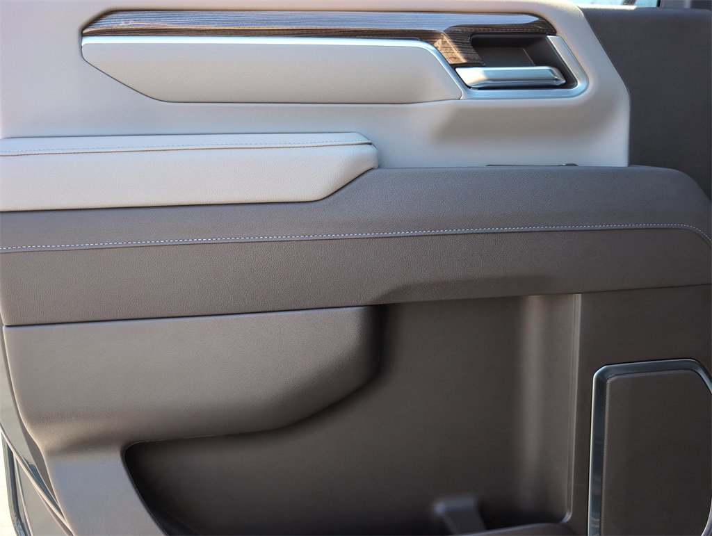 New 2026 Chevrolet Silverado 3500 LT image 28