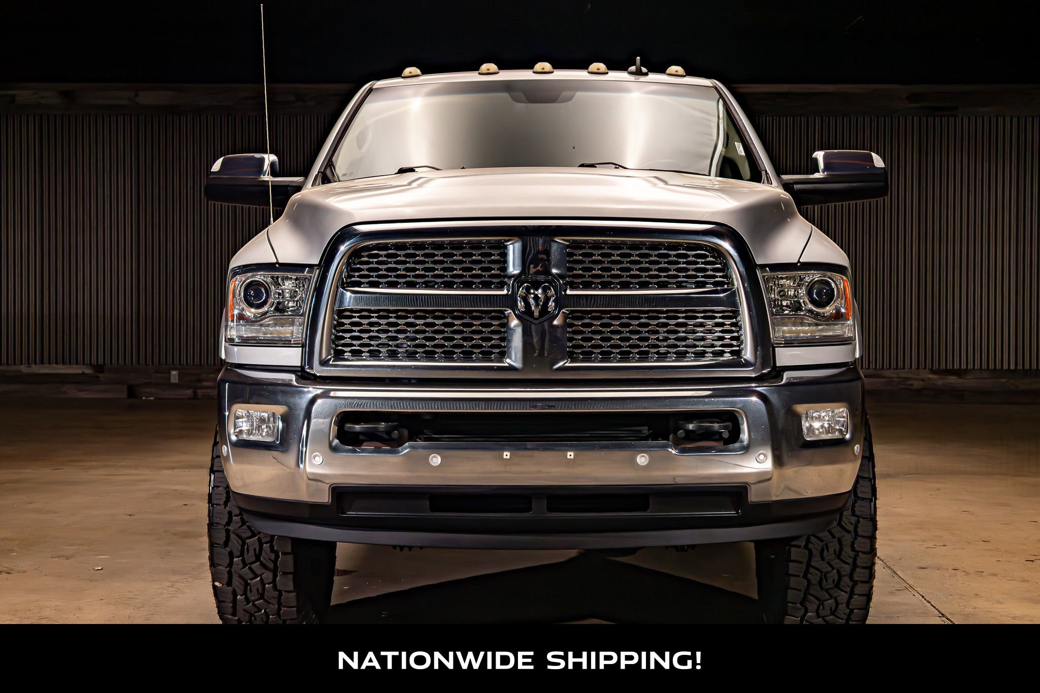 Used 2017 RAM 3500 Laramie w/ Cold Weather Group AWD/4WD image 4