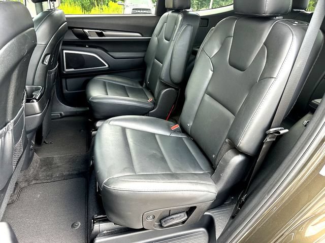 Used 2020 Kia Telluride S FWD image 19
