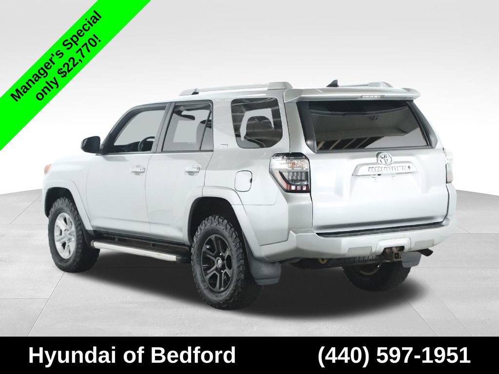 Used 2016 Toyota 4Runner SR5 AWD/4WD image 41
