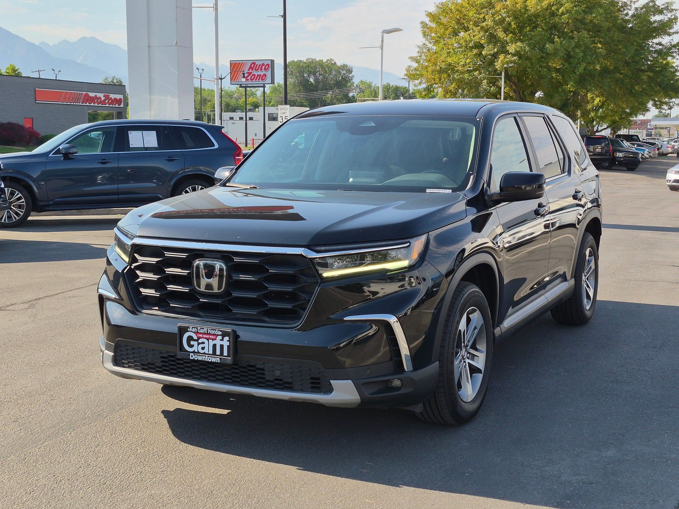Used 2024 Honda Pilot EX-L image 10