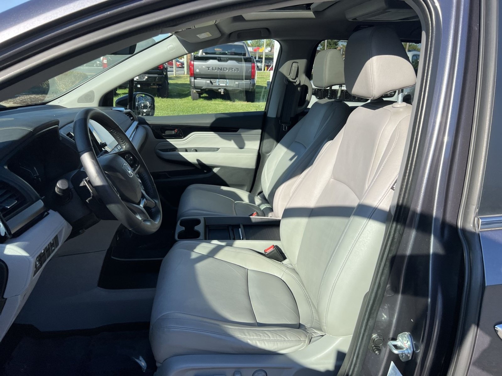Used 2024 Honda Odyssey Touring image 13