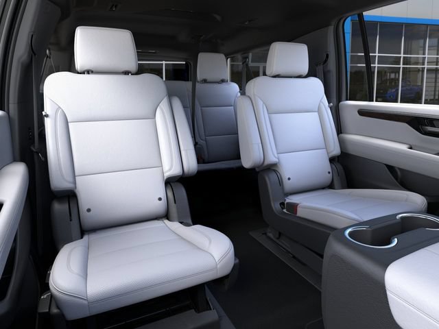 New 2026 Chevrolet Suburban Premier w/ Sun And Tow Package RWD image 17