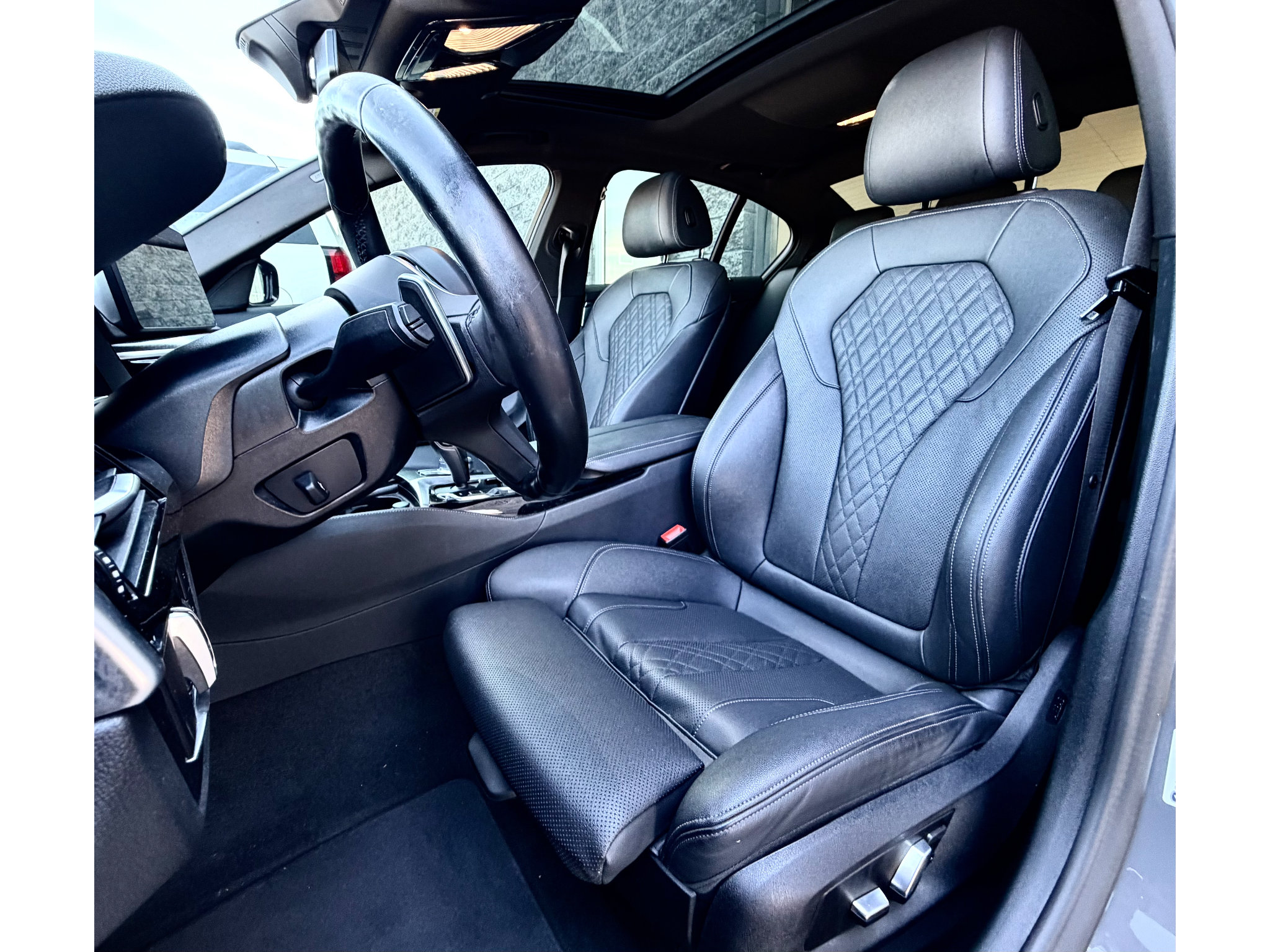 Used 2022 BMW 530i w/ M Sport Package RWD image 19