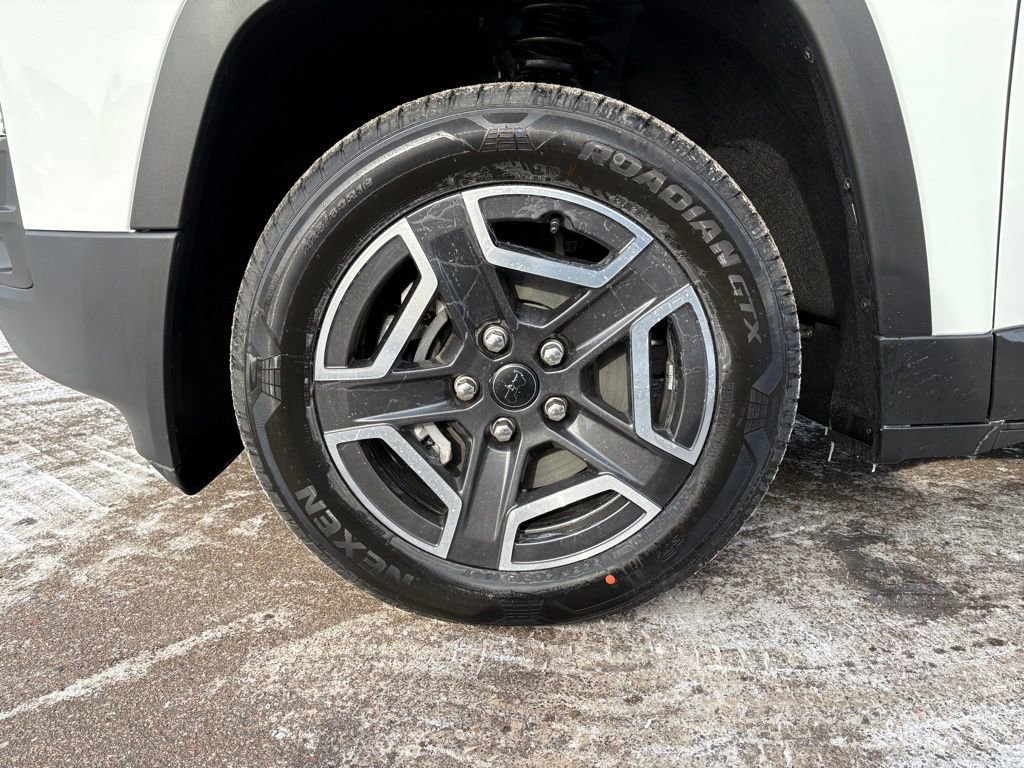 New 2026 Jeep Cherokee Limited image 8