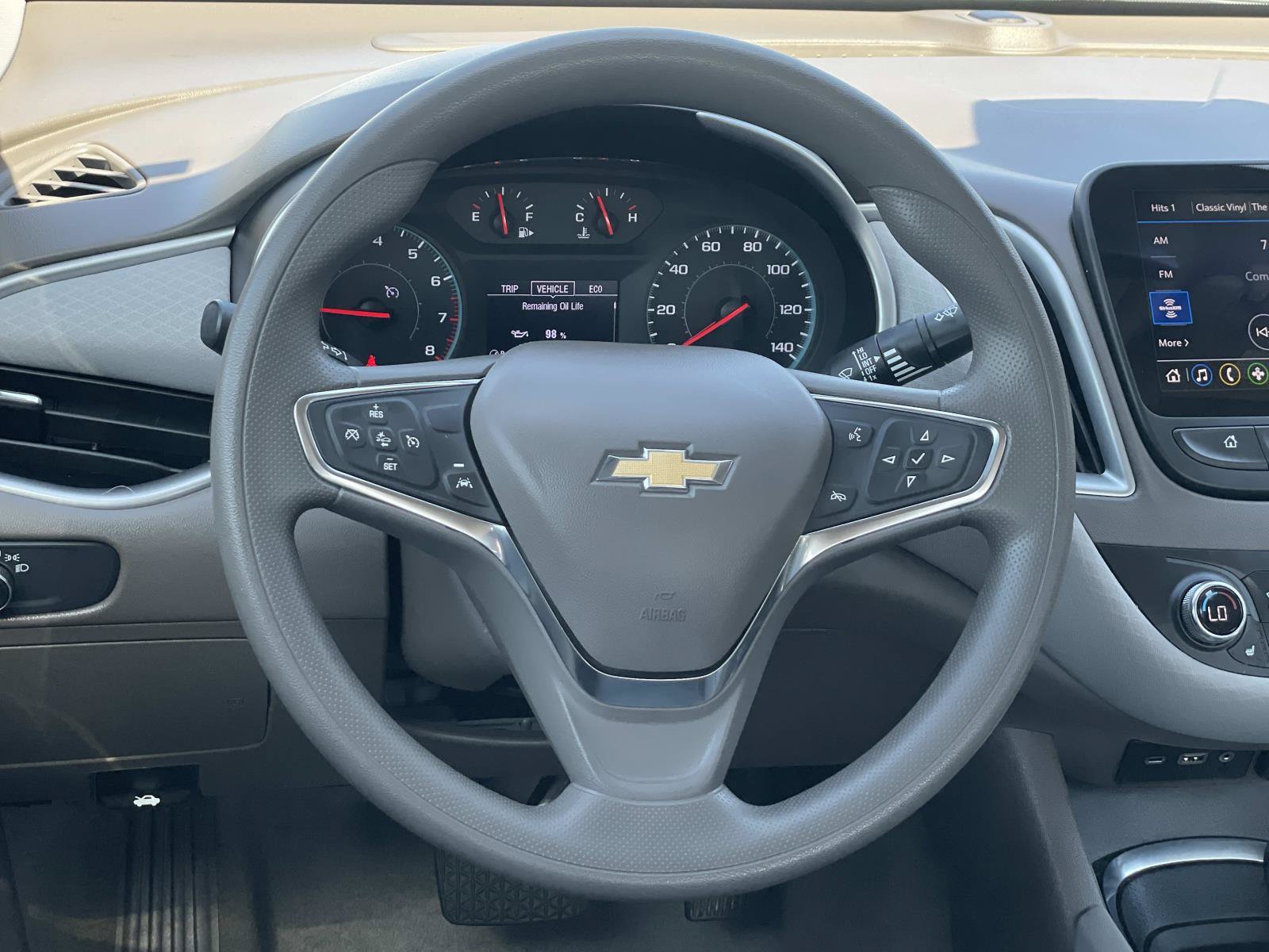 Used 2024 Chevrolet Malibu LT FWD image 9