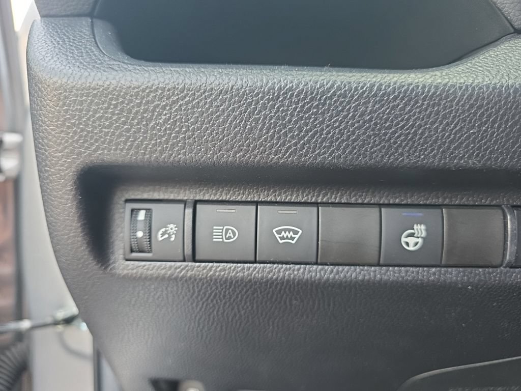 Certified 2025 Toyota RAV4 XLE w/ Convenience Package AWD/4WD image 17