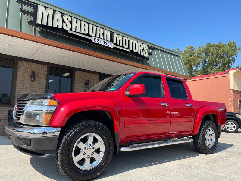 Used 2010 GMC Canyon SLE image 2