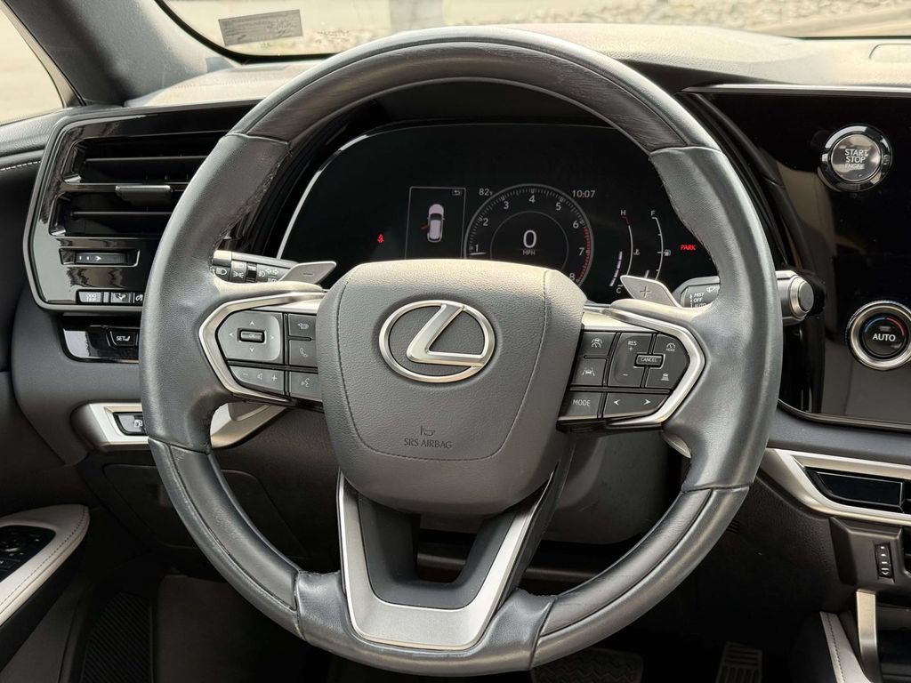 Used 2023 Lexus RX 350 Premium w/ Accessory Package AWD/4WD image 9