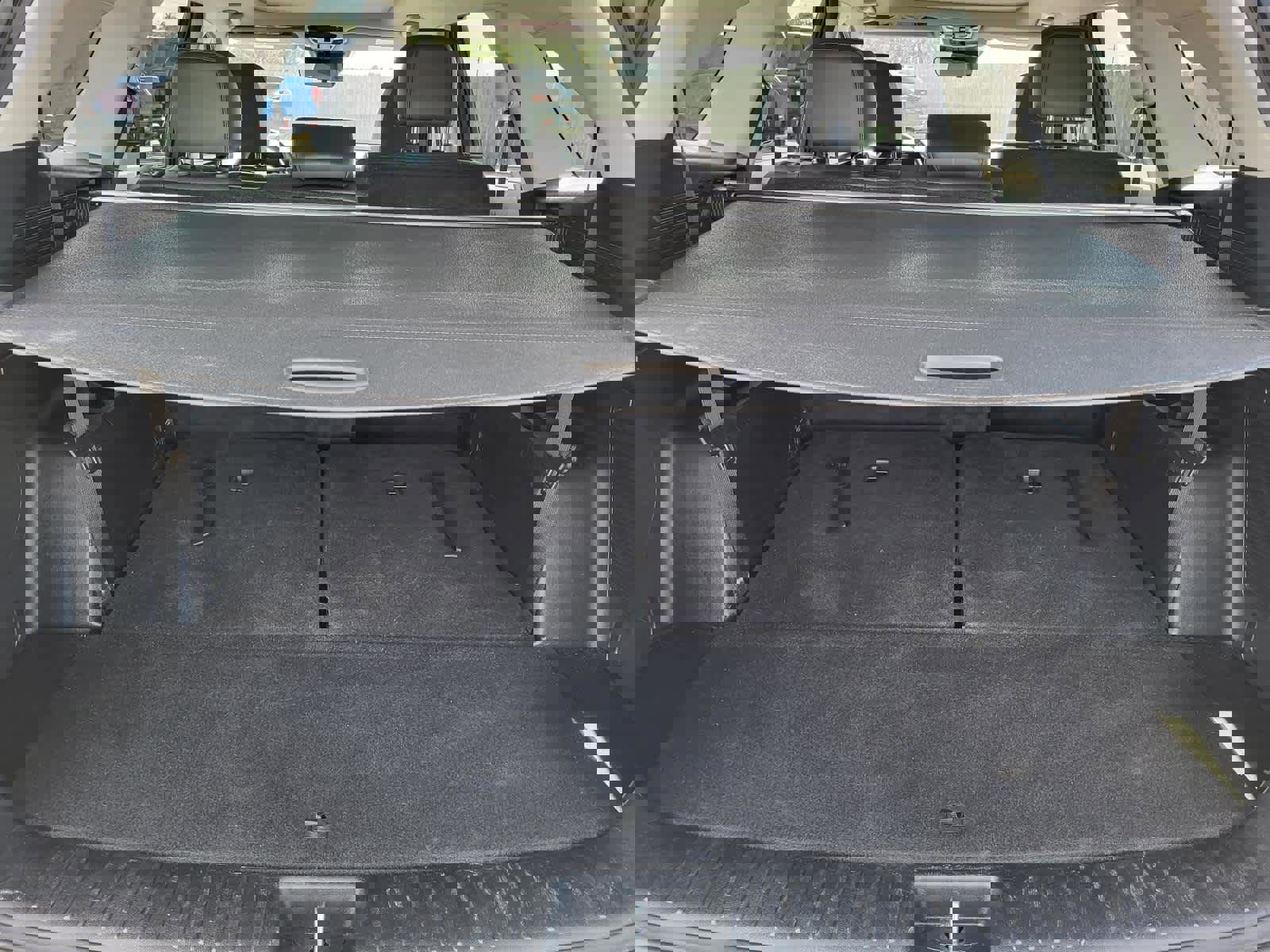 Used 2024 Kia Sorento S w/ Panoramic Sunroof Package image 12