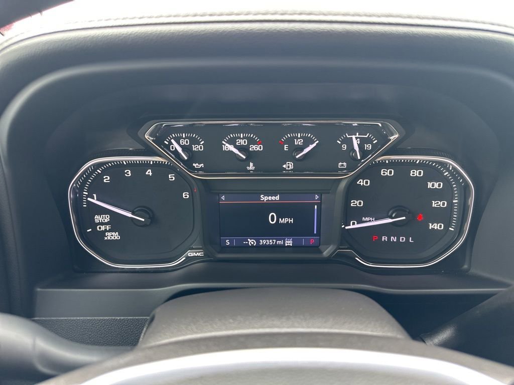 Used 2022 GMC Sierra 1500 SLT w/ SLT Premium Package image 2