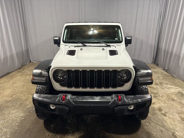 Used 2025 Jeep Wrangler Unlimited Rubicon AWD/4WD image 5