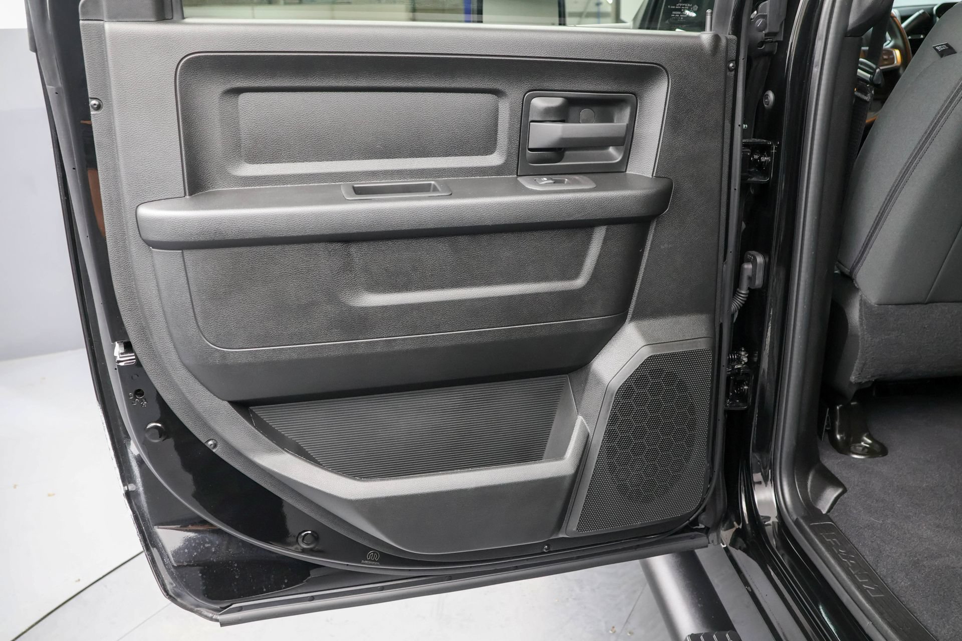 Used 2026 RAM 2500 Warlock AWD/4WD image 30