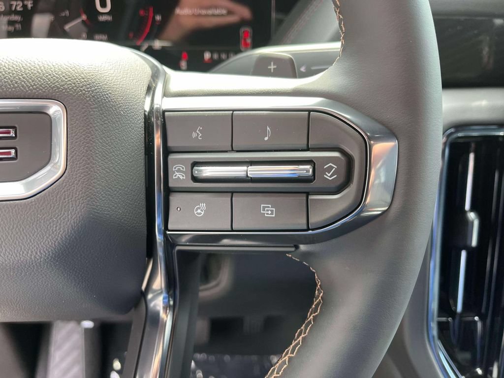 New 2026 GMC Yukon XL AT4 w/ AT4 Premium Package AWD/4WD image 28