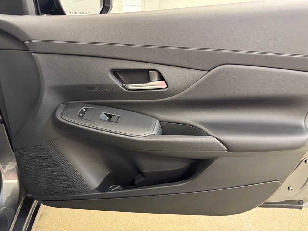 New 2026 Nissan Sentra SV w/ SV Convenience Package FWD image 26