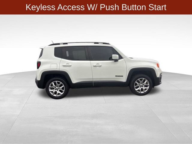 Used 2017 Jeep Renegade Latitude image 8